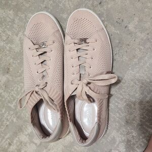 pink michael kors shoes